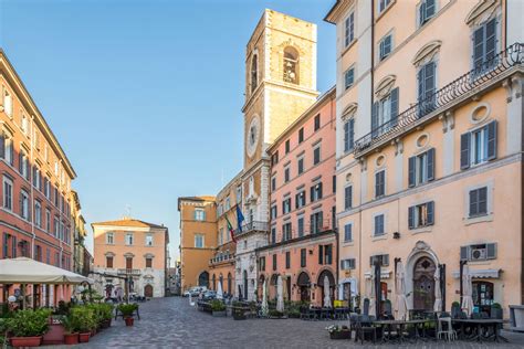 incontri donne ancona|Amore e incontri a Ancona centro città su Bakeca